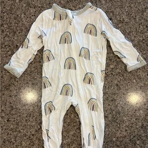 KYTE Baby footed sleeper